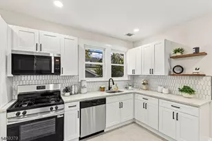 98 Vermont Ave, Newark, NJ 07106 - Photo 9