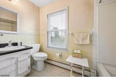 291 Parish Dr, Wayne, NJ 07470 - Photo 19