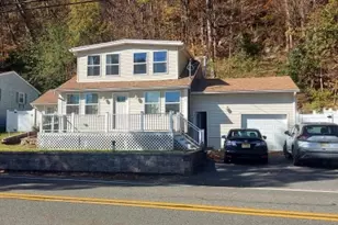 123 Lackawanna Dr, Byram Township, NJ 07874 - Photo 1