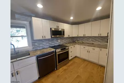 123 Lackawanna Dr, Byram Township, NJ 07874 - Photo 5