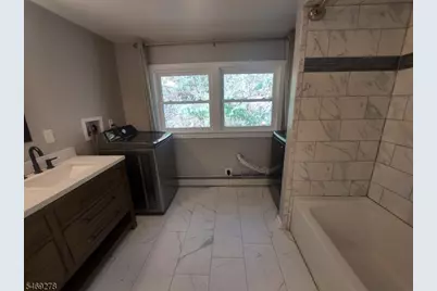 123 Lackawanna Dr, Byram Township, NJ 07874 - Photo 9