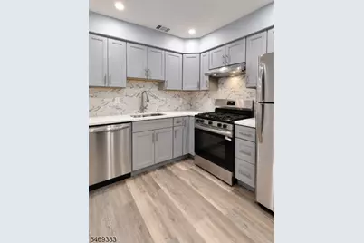 1124 Waterford Dr, Edison, NJ 08817 - Photo 5