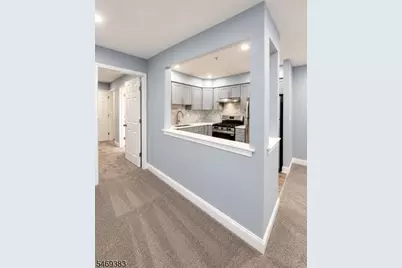 1124 Waterford Dr, Edison, NJ 08817 - Photo 3