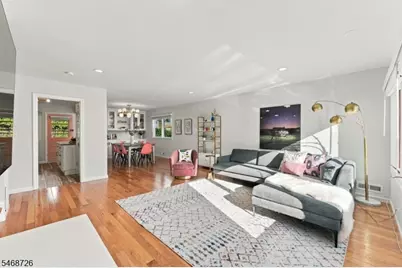 11 Freeman Pl, West Orange Township, NJ 07052 - Photo 5