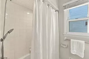 11 Freeman Pl, West Orange Township, NJ 07052 - Photo 23