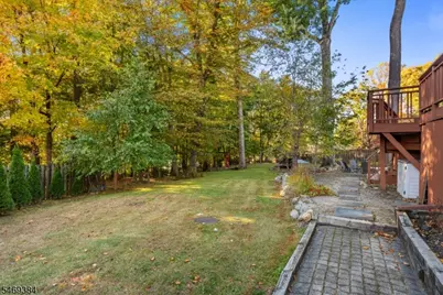 148 Schwarz Blvd, Jefferson Township, NJ 07849 - Photo 25