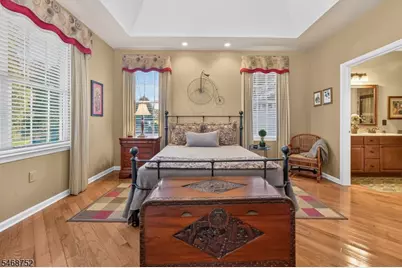 69 Samson Dr, Raritan Township, NJ 08822 - Photo 7