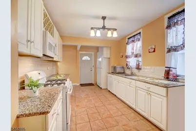 93 Midland Ave, East Orange, NJ 07017 - Photo 11
