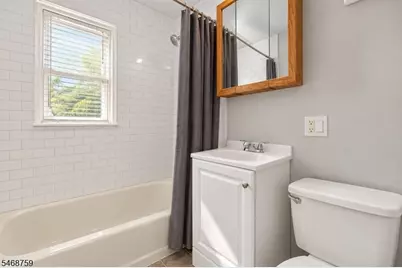 423 Spruce, Linden, NJ 07036 - Photo 15