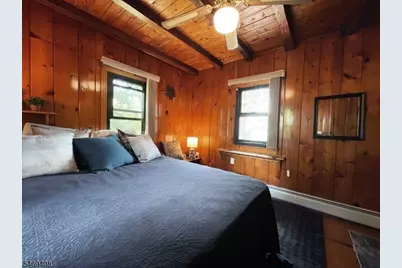 16 Lakeview Rd, Hopatcong, NJ 07843 - Photo 25
