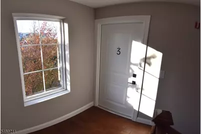 636 S 10th St, Newark, NJ 07108 - Photo 23