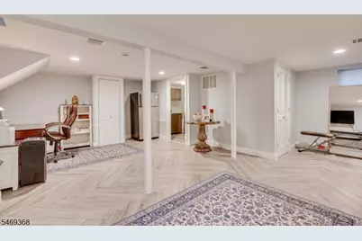 2465 Brentwood Rd, Union Township, NJ 07083 - Photo 39