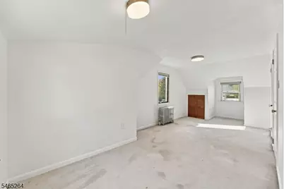 33 Kahl Rd, East Hanover Township, NJ 07936 - Photo 25