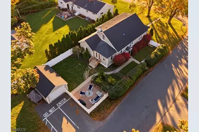 17 Ballantine St, Roxbury Township, NJ 07847 - Photo 1