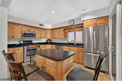 76 Parson Rd, Clifton, NJ 07012 - Photo 17