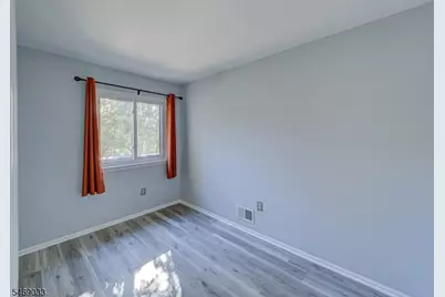 16 Cedar Ct, Raritan Township, NJ 08822 - Photo 17