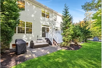 16 Pineview Dr #202, Waldwick, NJ 07463 - Photo 25