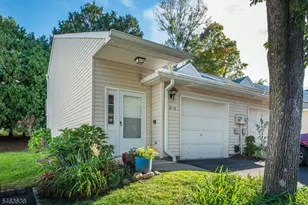 11-2 Dara Dr, East Hanover Township, NJ 07936 - Photo 1