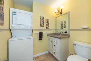 11-2 Dara Dr, East Hanover Township, NJ 07936 - Photo 15