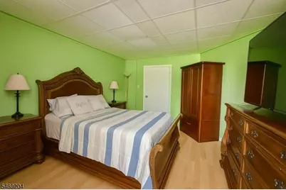 45 Parker Ave, Passaic, NJ 07055 - Photo 9