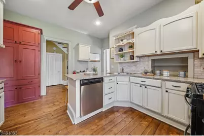 340 Crosson Pl, North Plainfield, NJ 07063 - Photo 13