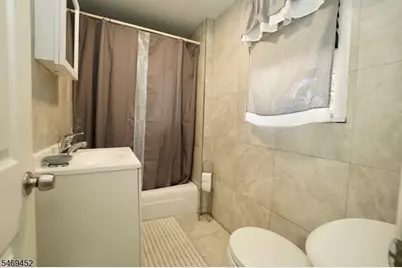 752 Highland Ave, Newark, NJ 07104 - Photo 13