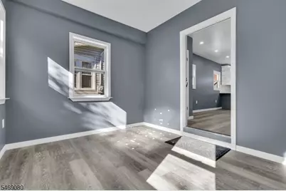 508 W 3rd Ave, Roselle, NJ 07203 - Photo 9
