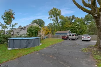 34 Rockview Ter, North Plainfield, NJ 07060 - Photo 7