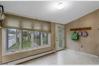 34 Rockview Ter, North Plainfield, NJ 07060 - Photo 21