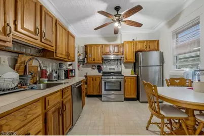 34 Rockview Ter, North Plainfield, NJ 07060 - Photo 17