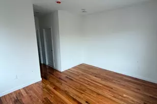 28 Parkhurst St, Newark, NJ 07114 - Photo 5