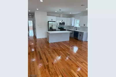 28 Parkhurst St #2, Newark, NJ 07114 - Photo 1