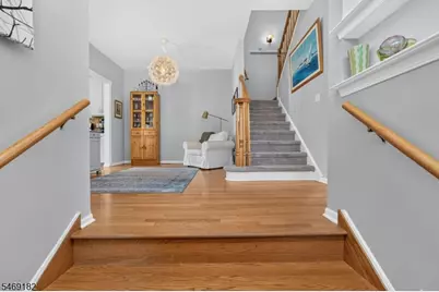 2 Windham Ct, Raritan Township, NJ 08822 - Photo 5