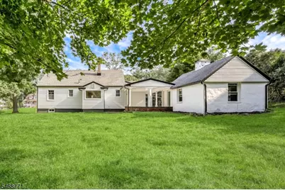 924 Franklin Ave, Franklin Lakes, NJ 07417 - Photo 17