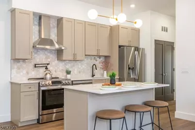 21 Lincoln Park #203, Newark, NJ 07102 - Photo 3