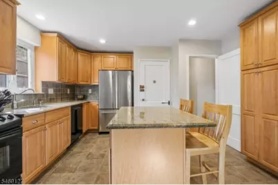 60B Troy Dr, Springfield, NJ 07081 - Photo 11