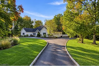 2 Lenape Trl, Warren Township, NJ 07059 - Photo 3