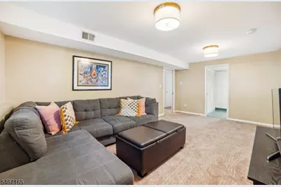 59 Trocha Ave, Livingston, NJ 07039 - Photo 17