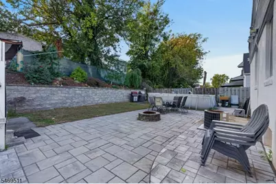 214 Floral St, Roselle, NJ 07203 - Photo 3
