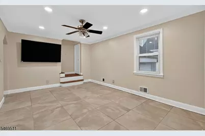 214 Floral St, Roselle, NJ 07203 - Photo 7