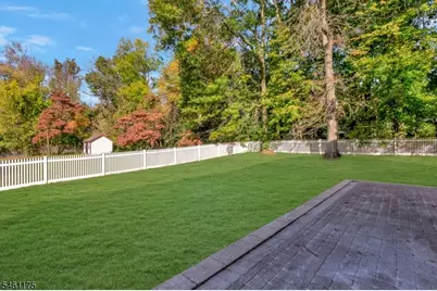 16 Lacey Ave, Long Hill Township, NJ 07933 - Photo 37