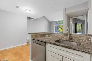 12 Tansy Ct, Bedminster Township, NJ 07921 - Photo 11
