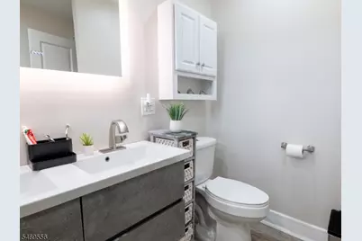 729 Union Ave, Kenilworth, NJ 07033 - Photo 13