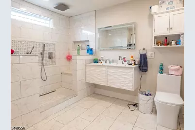 729 Union Ave, Kenilworth, NJ 07033 - Photo 19