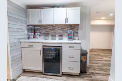 729 Union Ave, Kenilworth, NJ 07033 - Photo 5