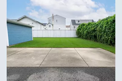 729 Union Ave, Kenilworth, NJ 07033 - Photo 33