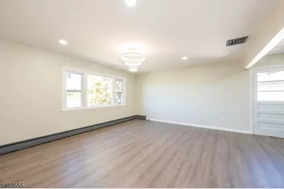 8 Sibel Ct #2, Woodland Park, NJ 07424 - Photo 5