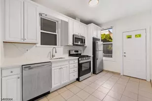 114 Shippen St, Weehawken, NJ 07086 - Photo 1