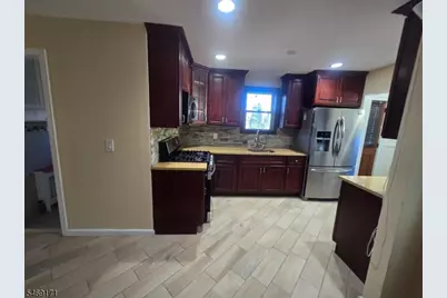 348 Lake Shore Dr, Parsippany, NJ 07034 - Photo 11
