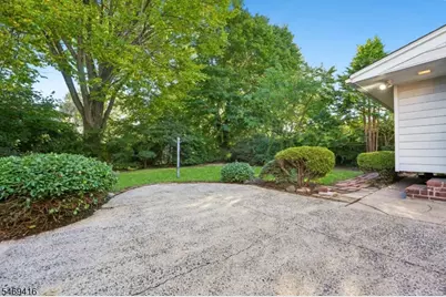 85 Chelsea Rd, Clifton, NJ 07012 - Photo 27